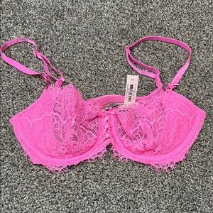 Lace Underwire Bra in Vibrant Pink Victoria’s Secret size 32D